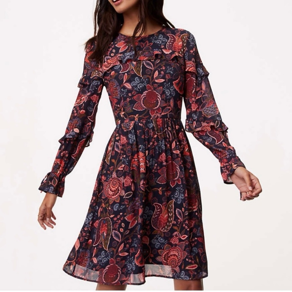 LOFT Hydrangea Bouquet Ruffle Dress Size 8 Floral Boho Long Sleeve Chiffon Dress